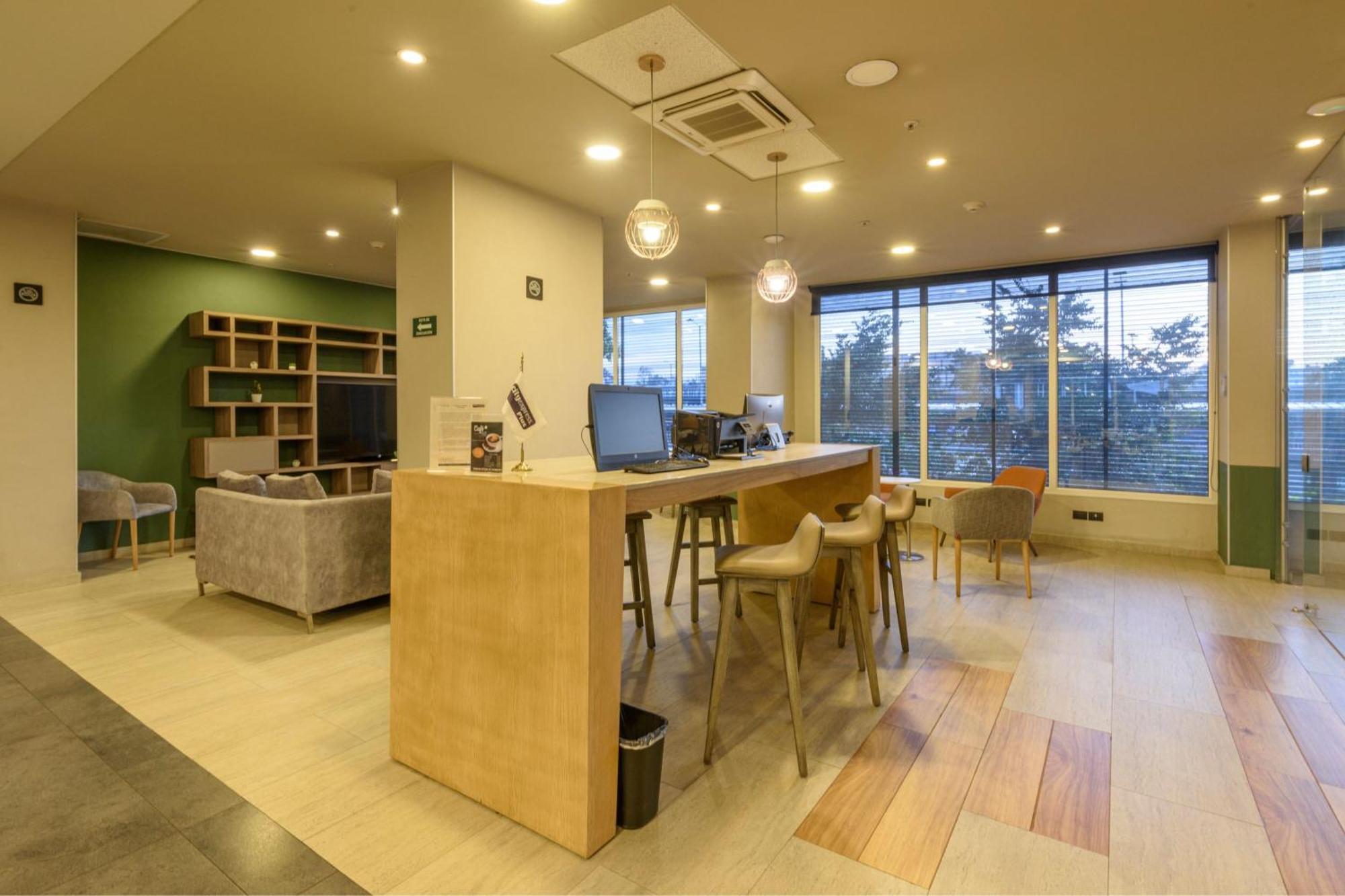 City Express Plus By Marriott Bogota Aeropuerto Dış mekan fotoğraf